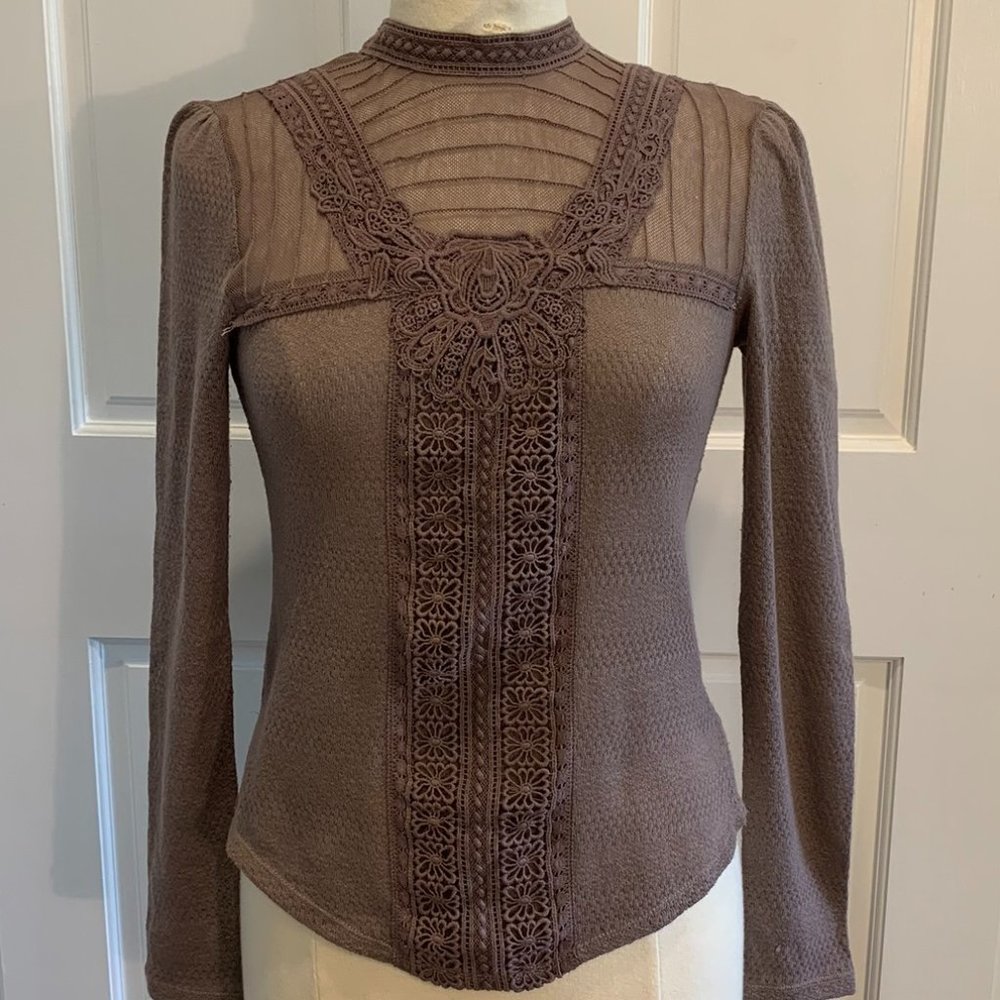 knit lace blouse